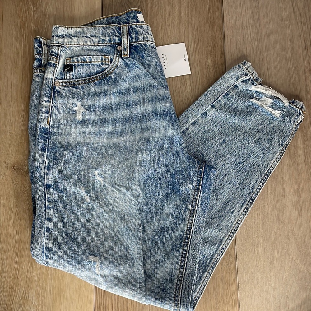 Distressed Cropped Jeans | petite and curvy